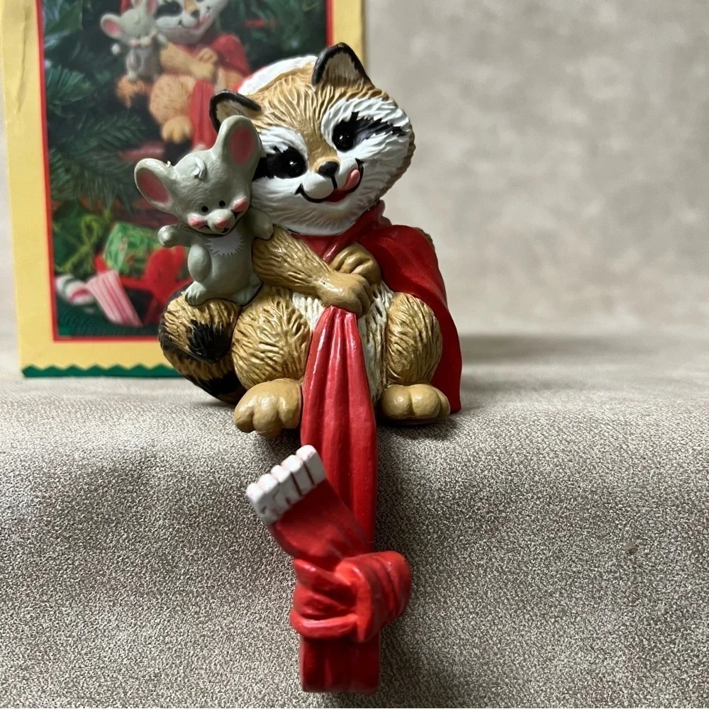 Vintage 1984 Hallmark Raccoon Mouse Stocking Hanger Holder Christmas